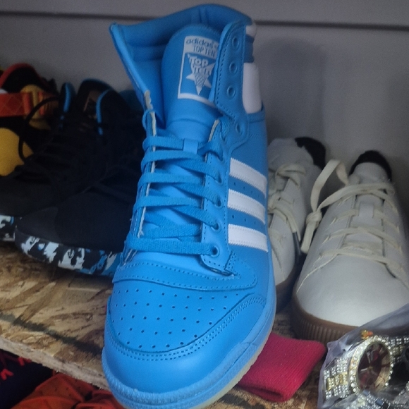 Adidas Men's Sky Blue and White Sneakers - Picture 3 of 5
